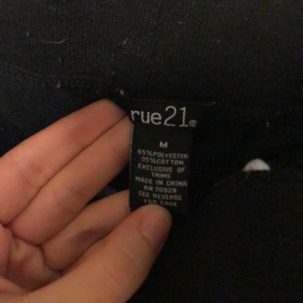 Joggers - Picture 3 of 4